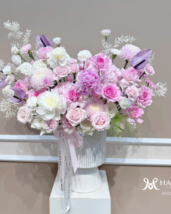 Bình hoa nhập khẩu tone hồng cao cấp tặng sinh nhật Sếp